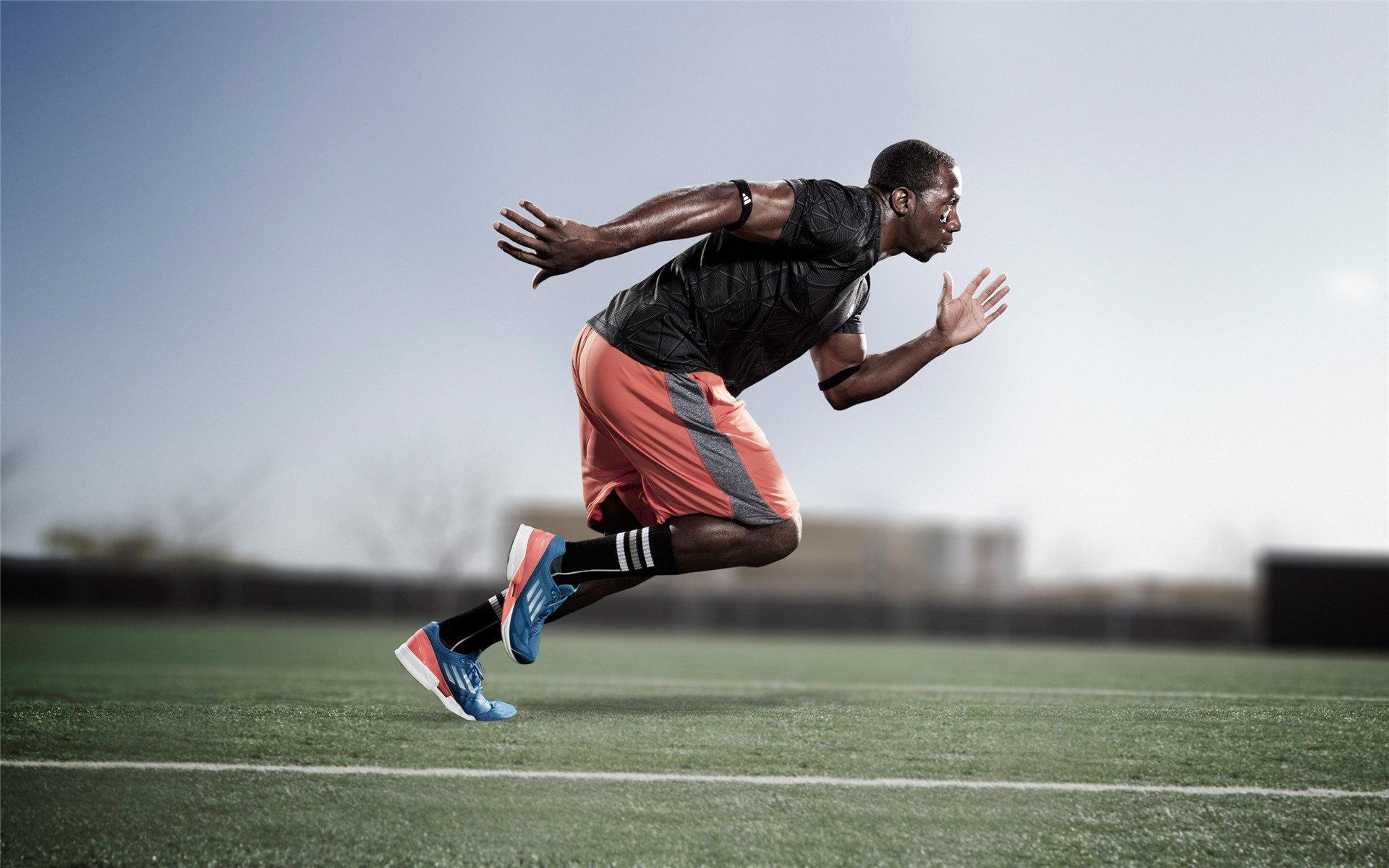 国家队体能教练团队扩编优化训练周期与康复进度，省队体能教练